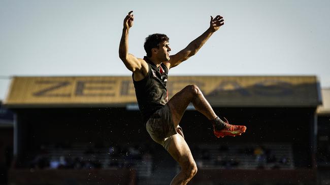 Will Fordham of Frankston kicks a goal during the round four VFL match against Sandringham at Trevor Barker Beach Oval. Photo by Darrian Traynor/AFL Photos/via Getty Images