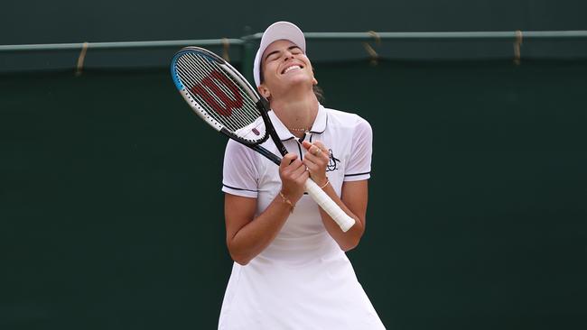 Ajla Tomljanovic’s father hilariously only booked accommodation up until Round 2 of Wimbledon. Picture: Getty Images.