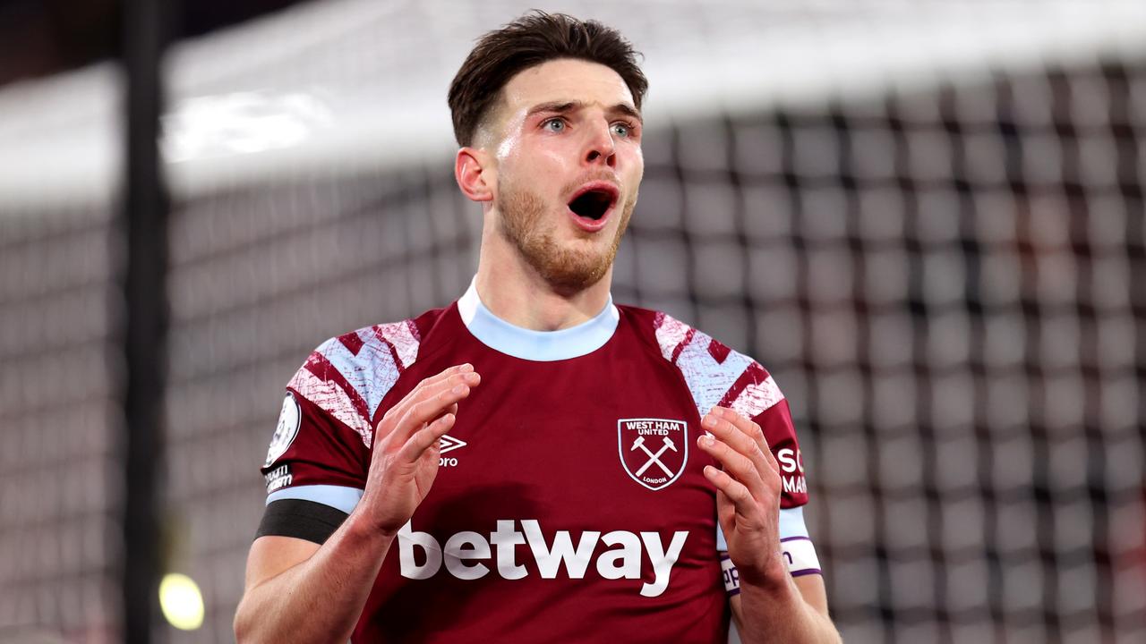 LONDON, ENGLAND - JANUARY 21: Declan Rice of West Ham United reacts during the Premier League match between West Ham United and Everton FC at London Stadium on January 21, 2023 in London, England. (Photo by Alex Pantling/Getty Images)