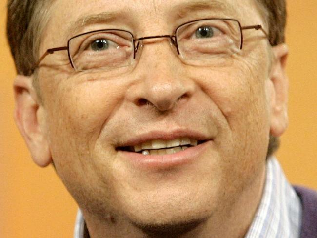 15/06/2006. Microsoft Chairman Bill Gates addresses a news conference at company headquarters in Redmond, Washington. Gates announced that effective July 2008 he will transition out of a day-to-day role in the company to spend more time on his global health and education work at the Bill & Melinda Gates Foundation. After July 2008, Gates will continue to serve as the company's chairman and an advisor on key development projects. AFP PHOTO/MICROSOFT/Robert SORBO