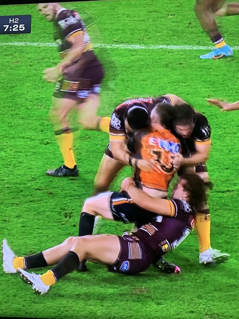 NRL news 2022: Patrick Carrigan suspended for four weeks after ugly  hip-drop tackle