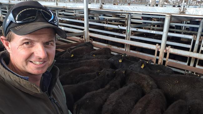 Todd Jamieson from Barongarook near Colac paid 440-504c/kg for Angus steers weighing 266kg at the Mortlake store cattle sale.