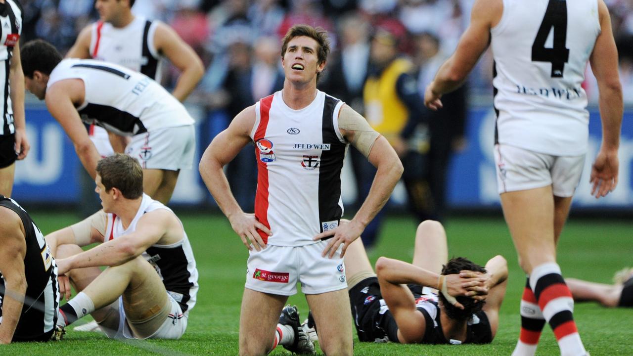 An empty Lenny Hayes at the final siren of the 2010 Grand Final.