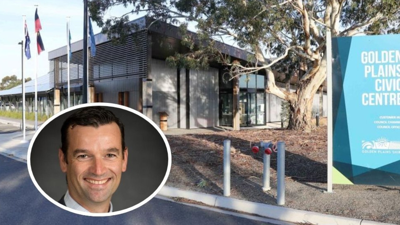 ‘Faceless residents’ a blight on democracy, new mayor says