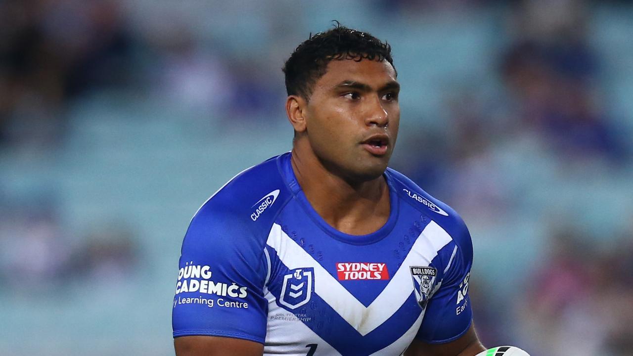 SYDNEY, AUSTRALIA - APRIL 30: Tevita Pangai Junior of the Bulldogs runs the ball during the round eight NRL match between the Canterbury Bulldogs and the Sydney Roosters at Stadium Australia on April 30, 2022 in Sydney, Australia. (Photo by Jason McCawley/Getty Images)