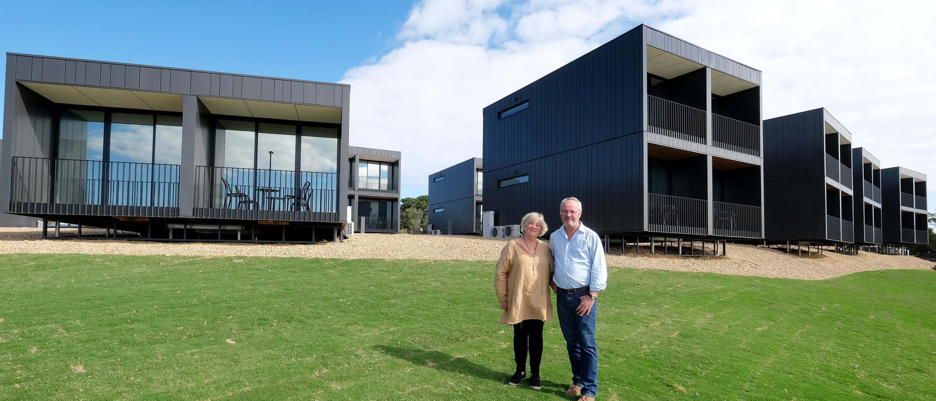 Curlewis Golf Club and Jack Rabbit winery owners Lyndsay and David Sharp have opened new golf side accommodation. Picture: Mark Wilson