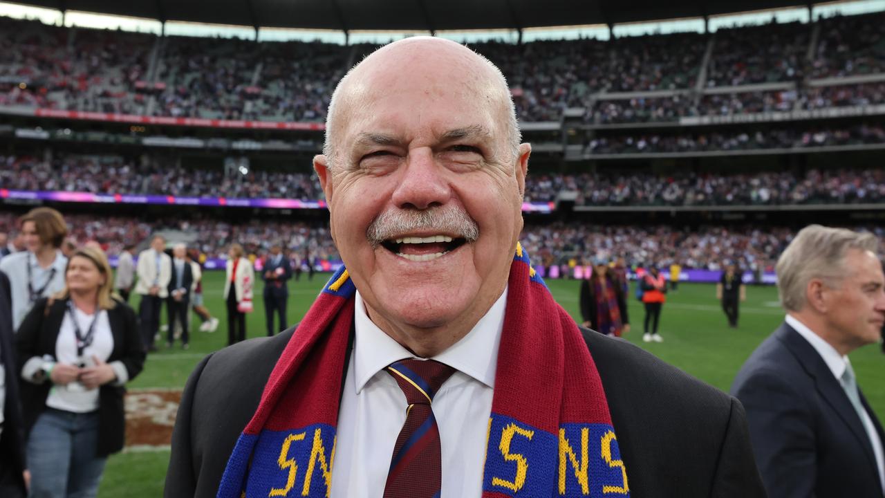 Fox Sports lands major coup with Leigh Matthews as AFL TV shake up ...