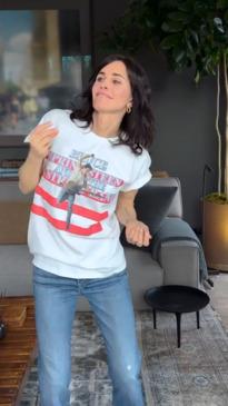 Courteney Cox recreates iconic moment that launched her to fame