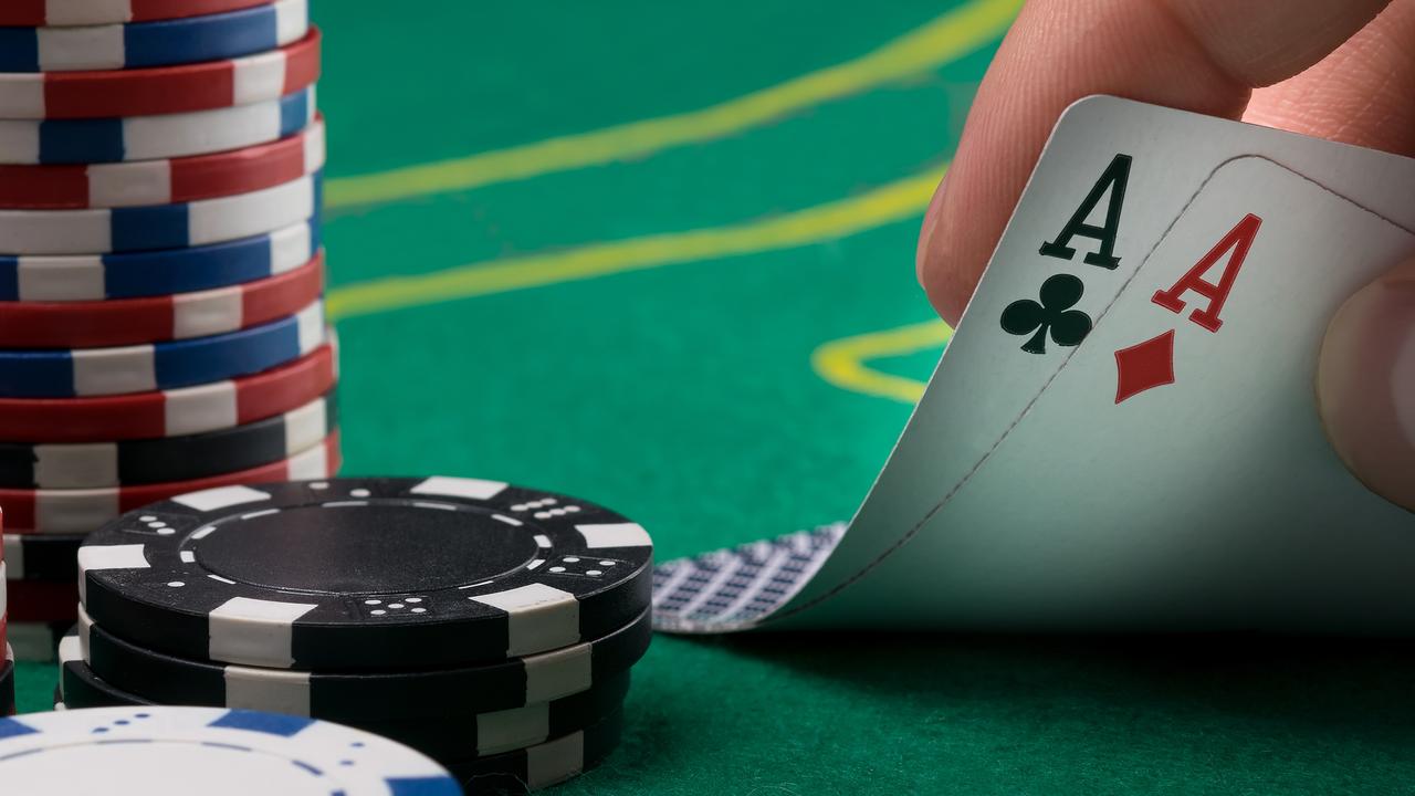 Flush of suspicion: Card dealer stood down after bathroom break