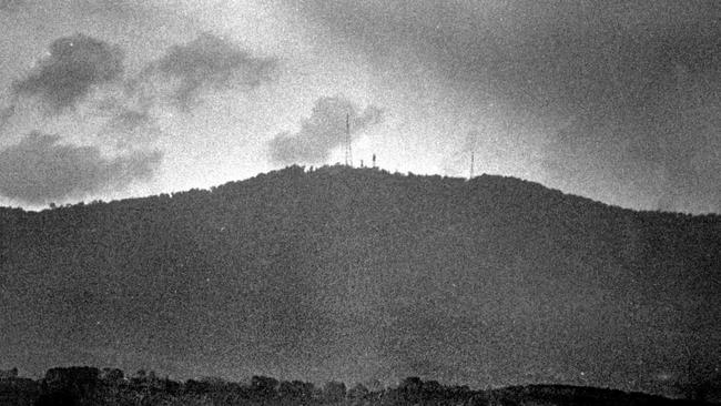 Snow clouds over Mount Nardi, July 3, 1984. Picture: Warren Croser.