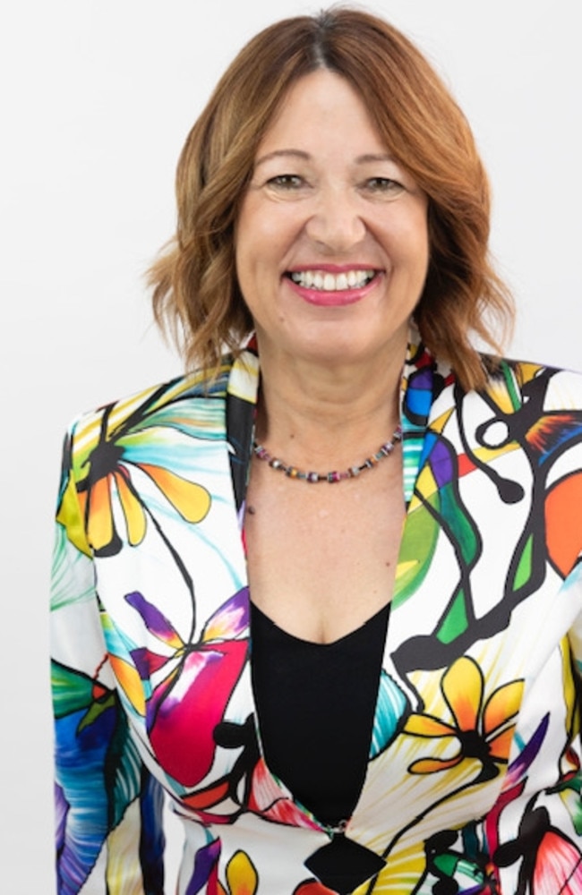 Moreton Bay Council Deputy Mayor Denise Sims has announced she will resign, effective from October 20, 2021.