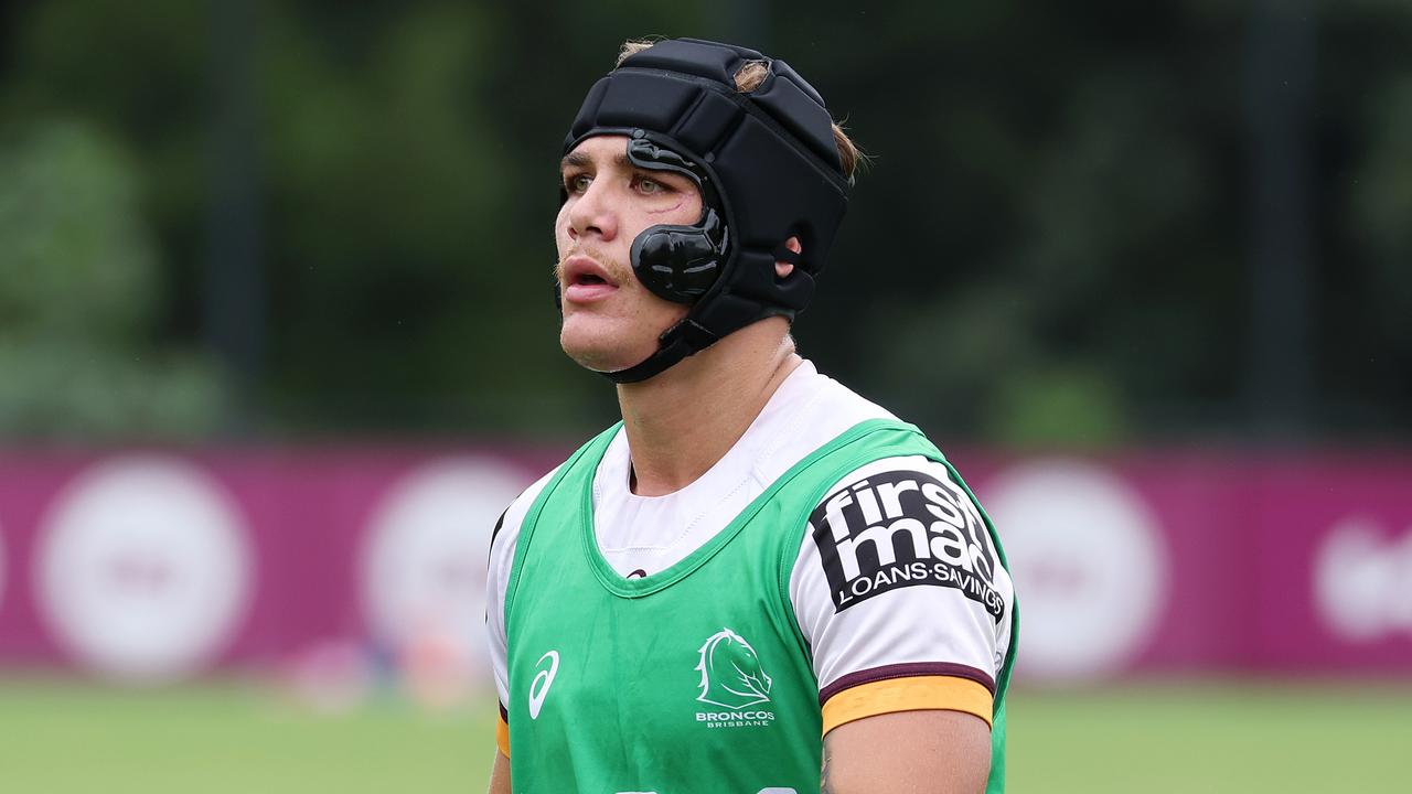 Reece Walsh with head gear, Brisbane Broncos training, Red Hill. Picture: Liam Kidston