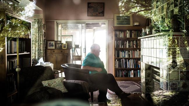 Poet and giant of Australian literature Les Murray. Picture: Amos Aikman