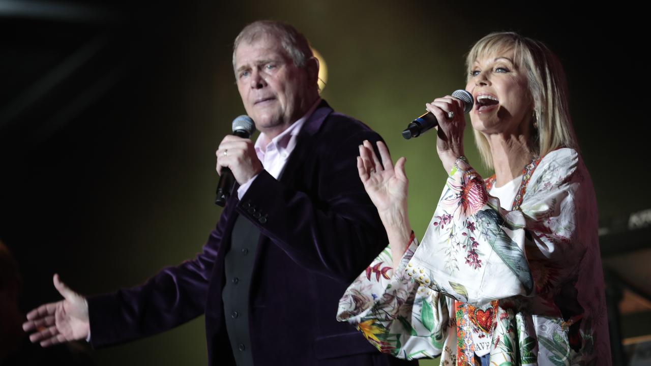 Aussie favourites John Farnham and Olivia Newton-John team up at Fire Fight Australia. Picture: Getty Images