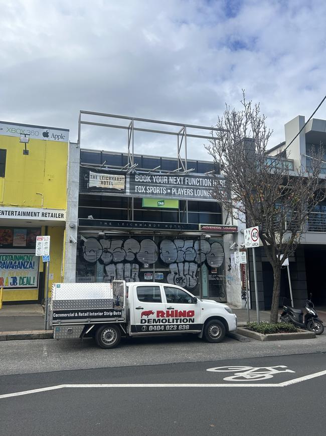 Current photos of abandon hotel in Inner West.