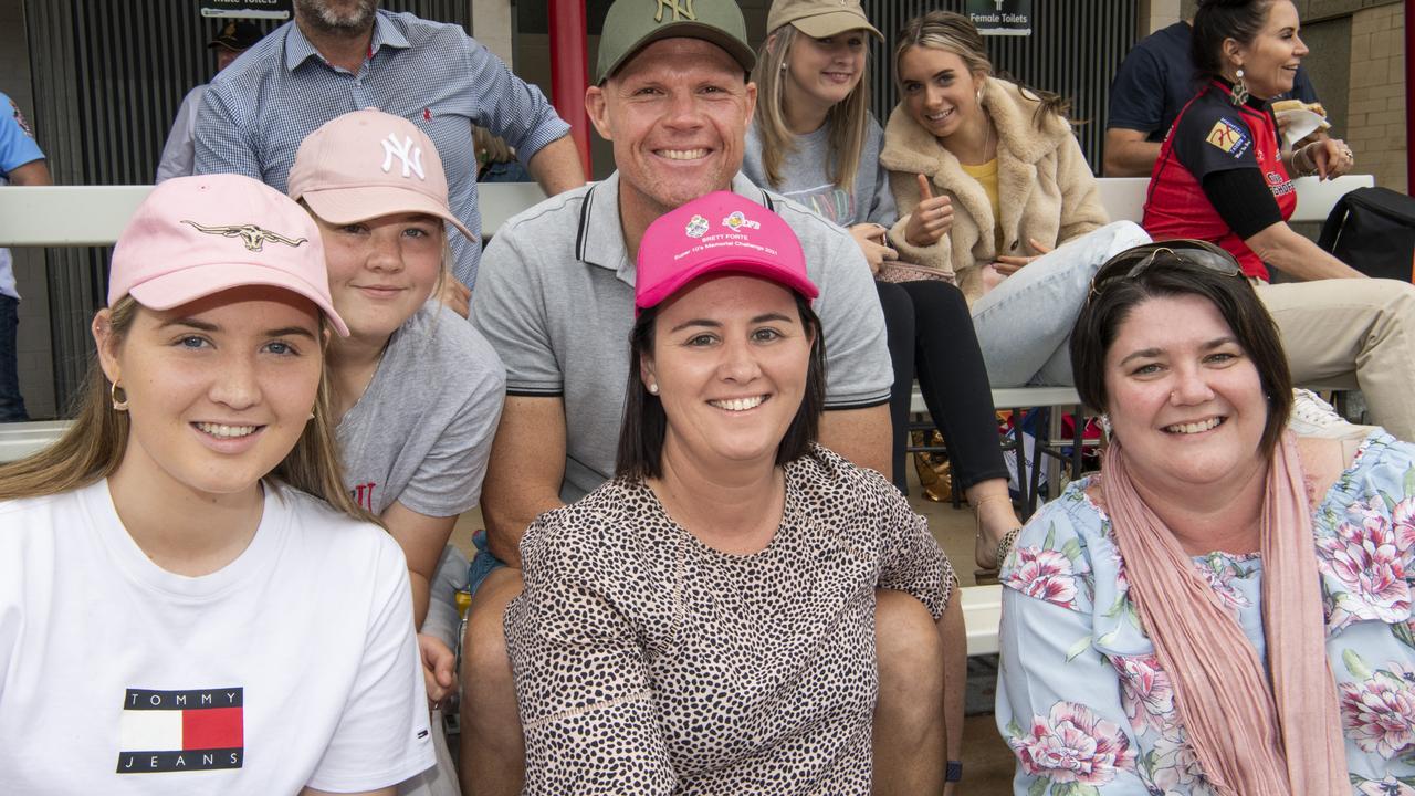 ( From left ) Siena Hampson, Amelia Hampson, Lucas Hampson, Melissa Hampson and Janelle Searles. Brett Forte Super 10s Memorial Rugby Challenge. QPS vs The Army. Saturday, August 14, 2021. Picture: Nev Madsen.