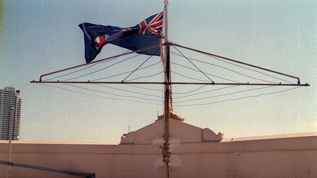 The Hills Hoist clothesline is a deadset Aussie icon.