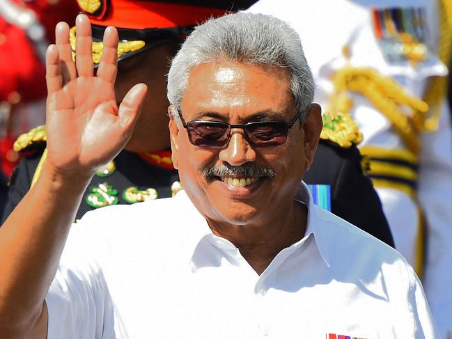 Sri Lanka's President Gotabaya Rajapaksa waves during Sri Lanka's 72nd Independence Day celebrations in Colombo on February 4, 2020. (Photo by ISHARA S. KODIKARA / AFP)