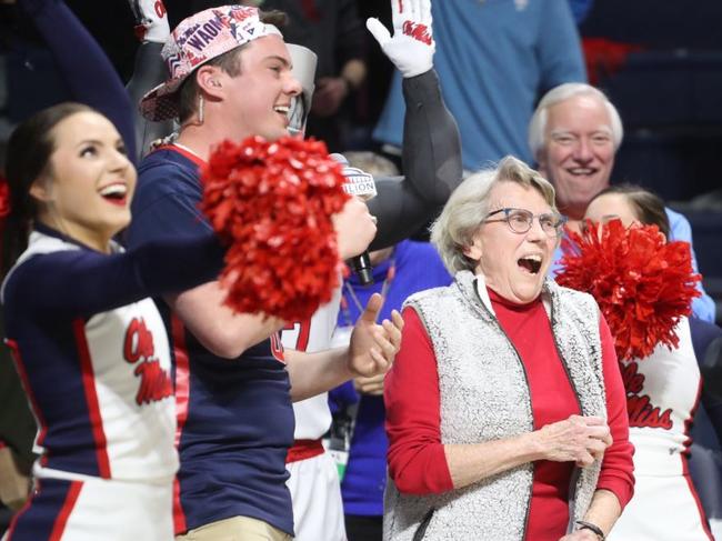 The moment Mary Ann Wakefield realised she had won a car. Image: Ole Miss Sports