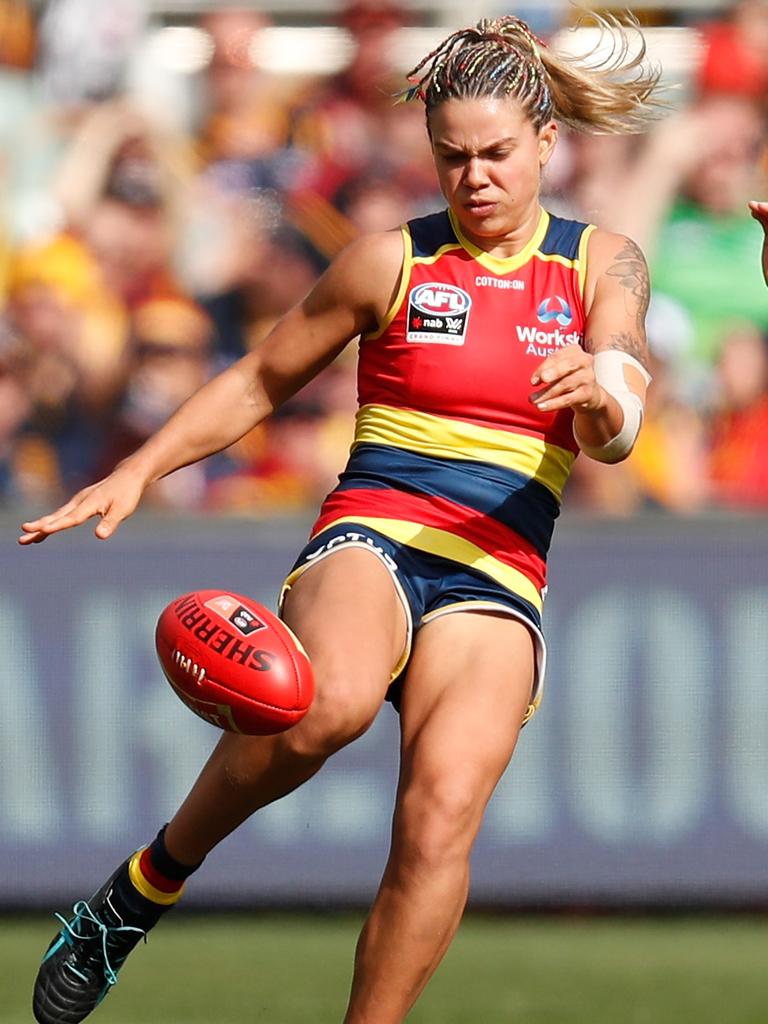 Anne Hatchard kicks clear for the Crows. Picture: Michael Willson/AFL Photos via Getty Images