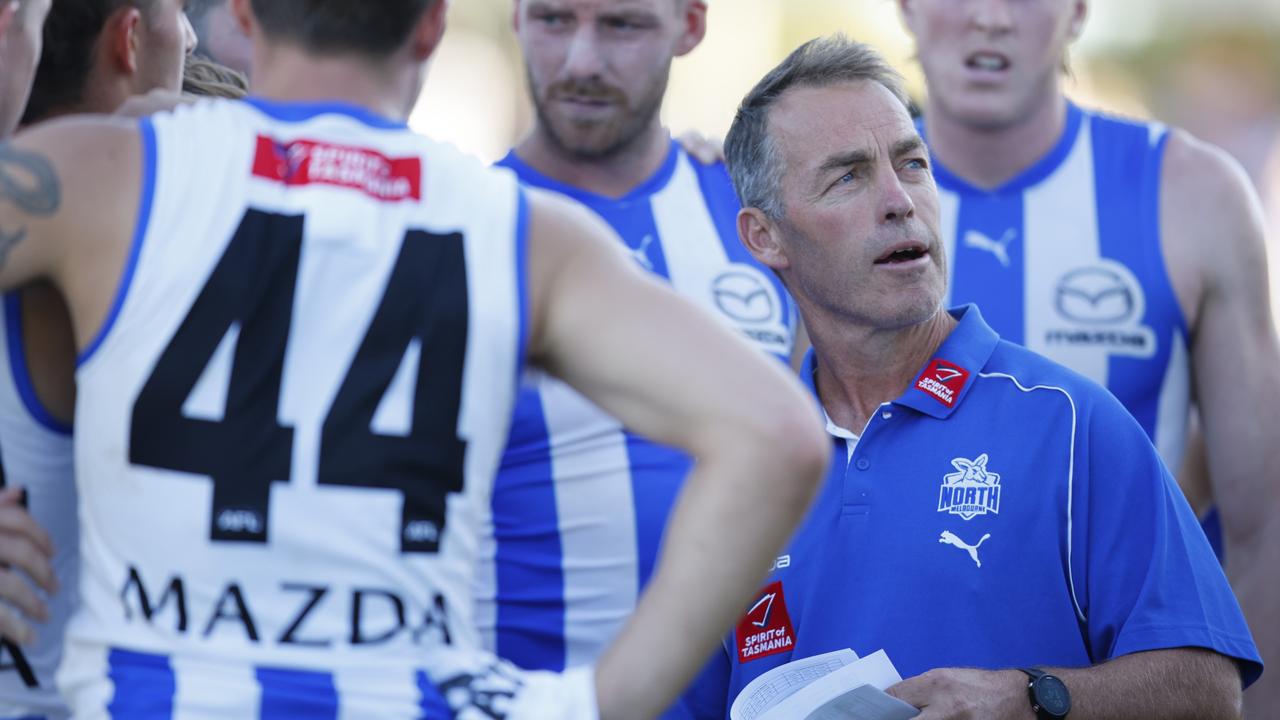 AFL 2025: North Melbourne Warned Against Complacency as Injured Western Bulldogs Loom