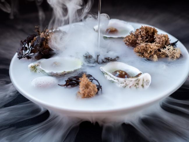 Maxwell Restaurant, Coffin Bay oysters with gin and tonic