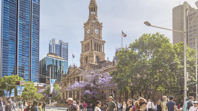 The motion will be voted on at a meeting at Sydney Town Hall on Monday.