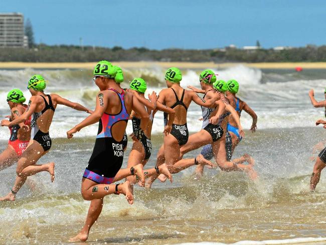 Mooloolaba Triathlon competitors in action