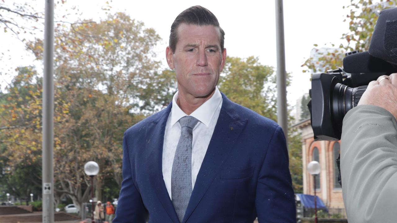 Roberts-Smith’s former lover threatens to sue ABC show