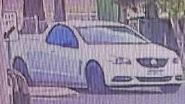 Police released an image of a white car they believed was involved. Supplied: Murray River Police District