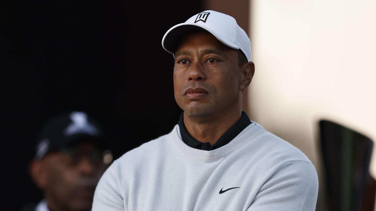 PACIFIC PALISADES, CALIFORNIA - FEBRUARY 17: Tiger Woods looks on on the first tee during the first round of The Genesis Invitational at Riviera Country Club on February 17, 2022 in Pacific Palisades, California. Michael Owens/Getty Images/AFP