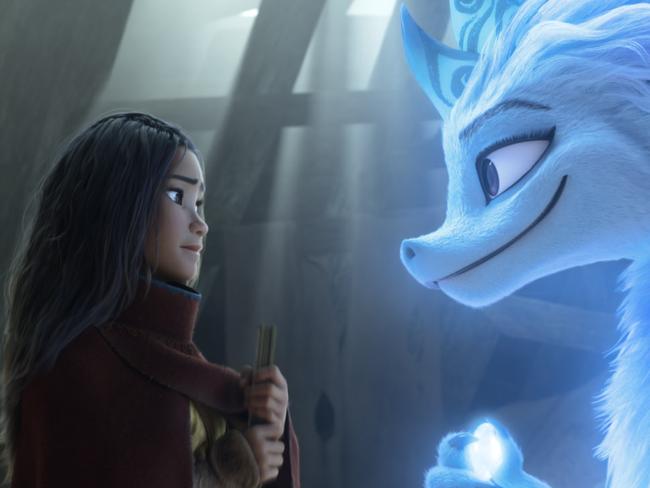 Raya seeks the help of the legendary dragon, Sisu. Seeing what’s become of Kumandra, Sisu commits to helping Raya fulfill her mission in reuniting the lands. Featuring Kelly Marie Tran as the voice of Raya and Awkwafina as the voice of Sisu, Walt Disney Animation Studios’ “Raya and the Last Dragon” will be in theaters and on Disney+ with Premier Access on March 5, 2021. © 2021 Disney. All Rights Reserved.