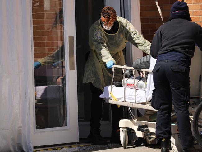 Medical workers take care of a COVID-19 patient at a New York hospital. Picture: Getty Images/AFP