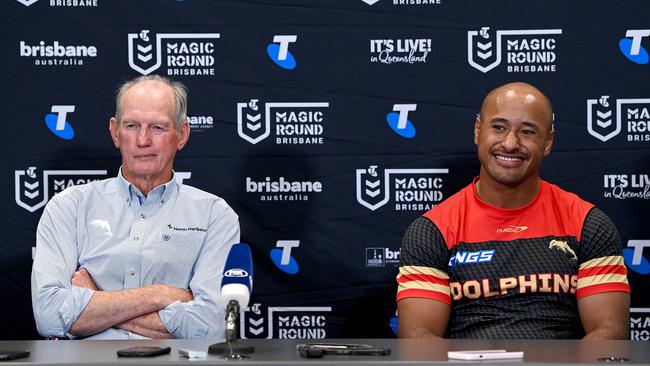 Dolphins coach Wayne Bennett and Felise Kaufusi. Picture: Bradley Kanaris/Getty Images