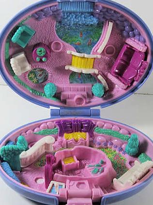 1989 Buttons' Animal Hospital Polly Pocket  Polly pocket, Childhood toys, Polly  pocket world