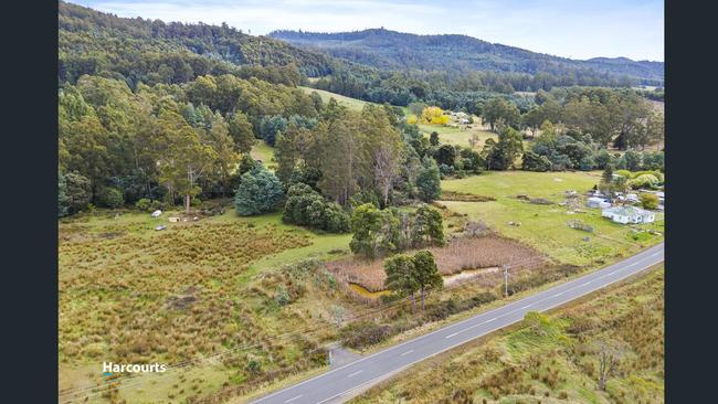 6706 Huon Highway, Dover, Tas 7117. Picture: Harcourts Huon Valley