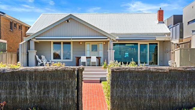 16 Bowman Street, Aspendale, was Melbourne’s top advised price sale at $4.535m.