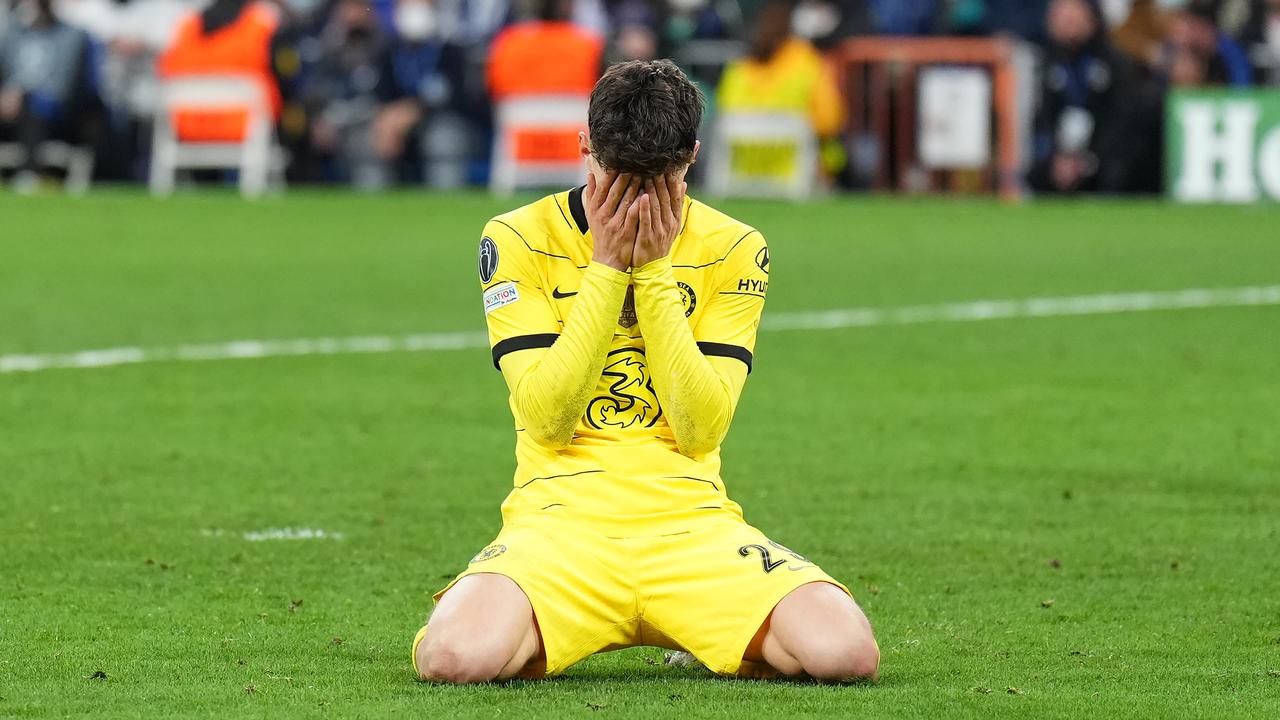 MADRID, SPAIN - APRIL 12: Kai Havertz of Chelsea reacts after a missed chance during the UEFA Champions League Quarter Final Leg Two match between Real Madrid and Chelsea FC at Estadio Santiago Bernabeu on April 12, 2022 in Madrid, Spain. (Photo by Angel Martinez/Getty Images)