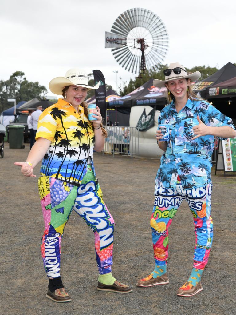 Petria Okkonen and her sister Laynae Okkonen, from Cooyar. Meatstock Festival, Toowoomba showgrounds. April 2022