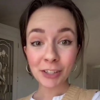 Some brides defended her decision to stipulate a dress code. Picture: TikTok/@samanthatwist