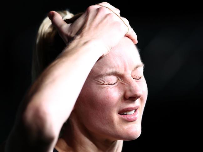 GOLD COAST, AUSTRALIA - APRIL 15:  Katrina Grant of New Zealand looks dejected following the Netball Bronze Medal Match on day 11 of the Gold Coast 2018 Commonwealth Games at Coomera Indoor Sports Centre on April 15, 2018 on the Gold Coast, Australia.  (Photo by Hannah Peters/Getty Images)