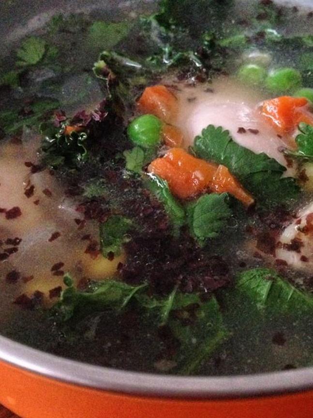 Babies’ broth made from chicken bones from @bubbayumyum Charlotte Carr's instagram site.