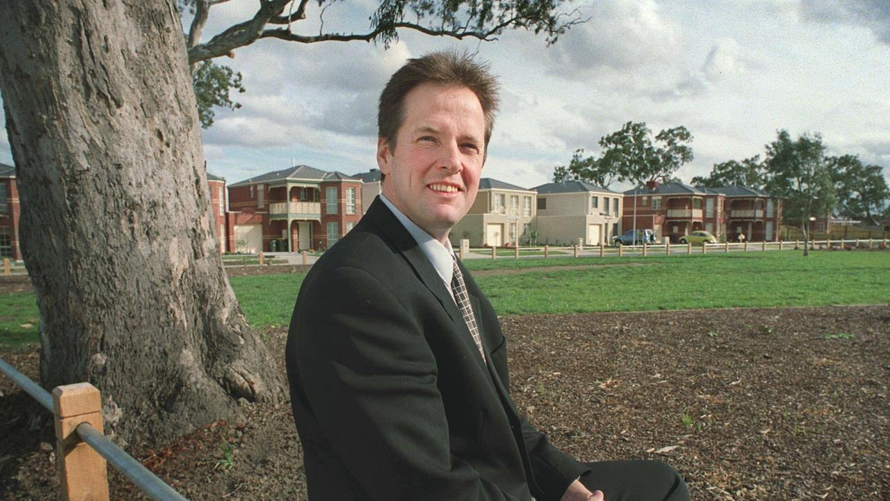 Former Whittlesea Council Ceo David Turnbull Dies Loses Battle With Cancer Herald Sun