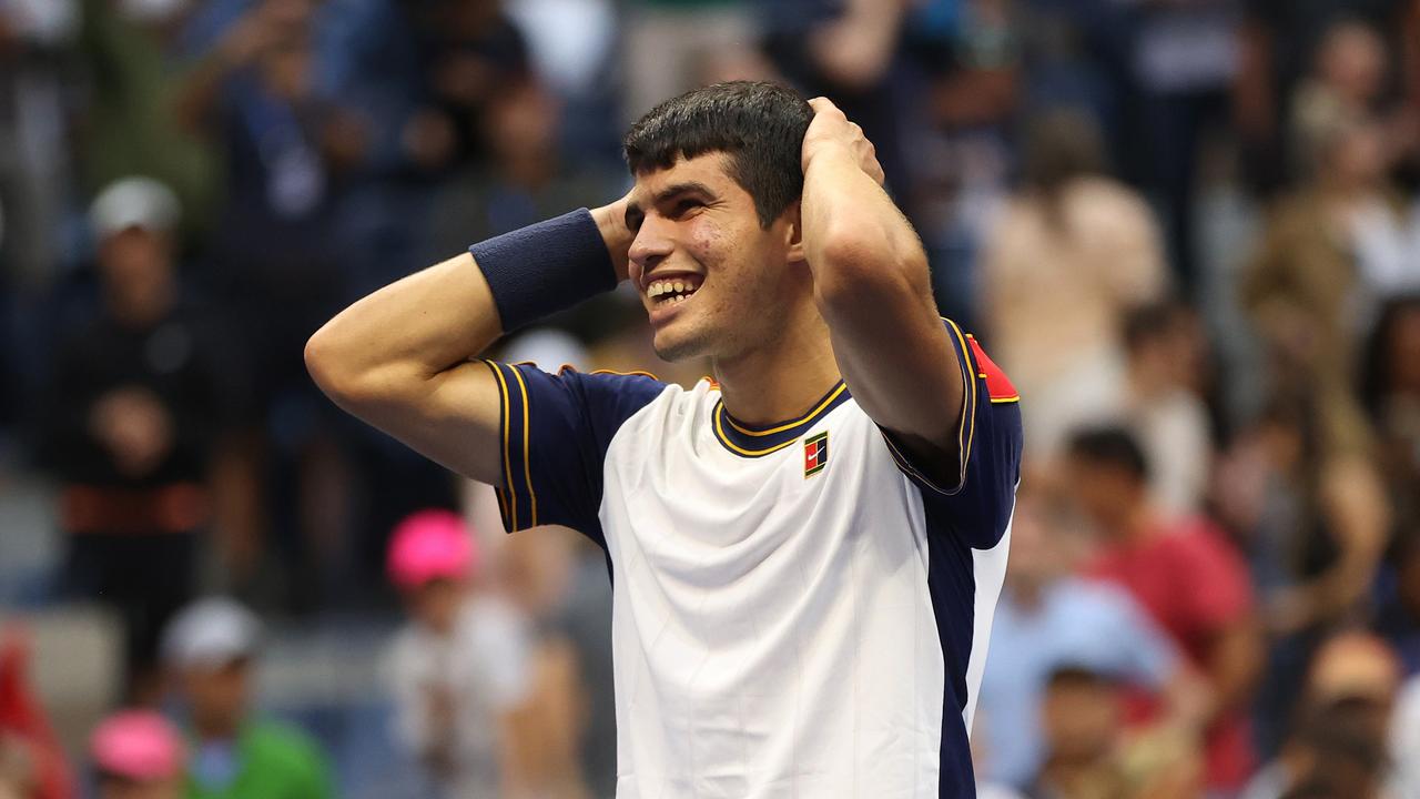 US Open tennis 2021 Carlos Alcaraz beats Stefanos Tsitsipas, historic, Alexei Popyrin five set, two set lead news.au — Australias leading news site