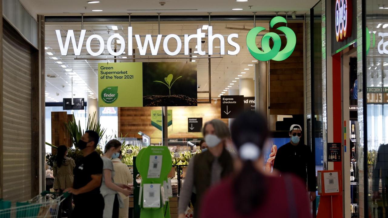 Prices are expected to keep going up at Coles and Woolworths. Picture: NCA NewsWire / Nikki Short