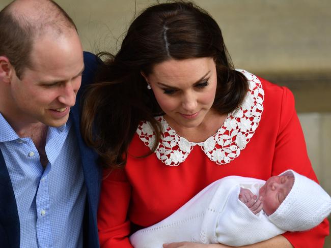 Prince William and Kate Middleton leave St Mary's Hospital with their son, Louis Arthur Charles.