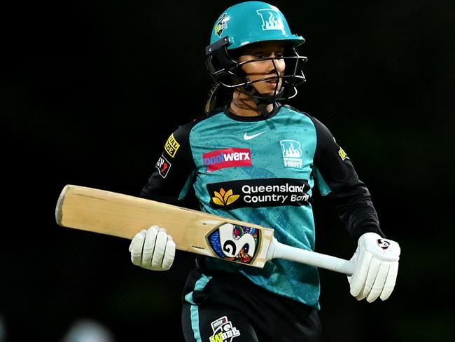 BRISBANE, AUSTRALIA - NOVEMBER 29: Jemimah Rodrigues of the Heat runs between the wickets during the WBBL Challenger match between Brisbane Heat and Sydney Thunder at Allan Border Field on November 29, 2024, in Brisbane, Australia. (Photo by Albert Perez/Getty Images)