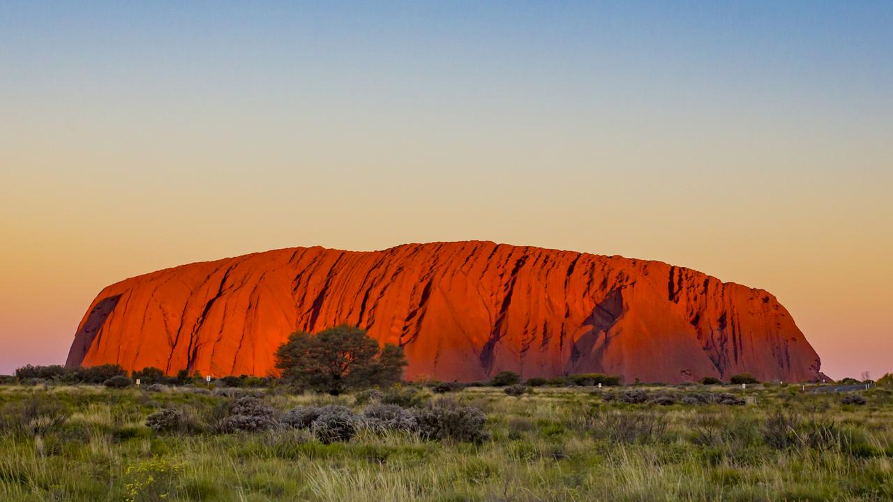 In 1996, a business class flight from Melbourne to Perth, Broome, Uluru, Alice Springs, Cairns and Brisbane, with stopovers, cost 37,500 points<span id="U83584003290X1H"/>with no taxes. The same trip today would cost 197,900 points plus $300 in taxes and charges.