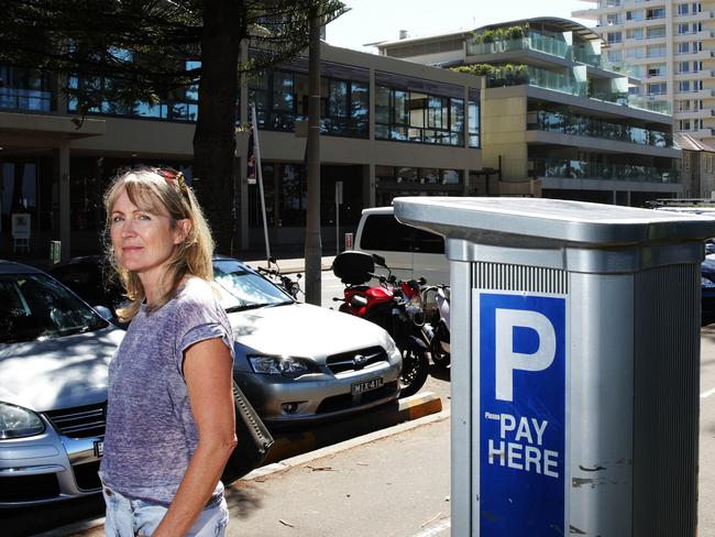 Woman cops unfair parking fine because of glitch in ticket station. Leslie Sargaent parked her car on N Steyne and put her rego in the ticket box. She was fined 5 minutes later - even the council said they'd had teething problems with the machine but they wouldn't reverse the fine, she went to SDRO and they refused her appeal as well.