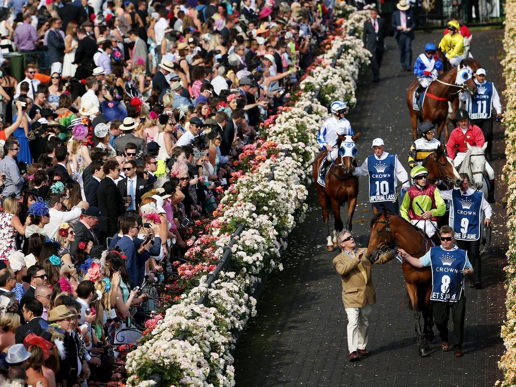 Oaks Day 2014 pictures Herald Sun